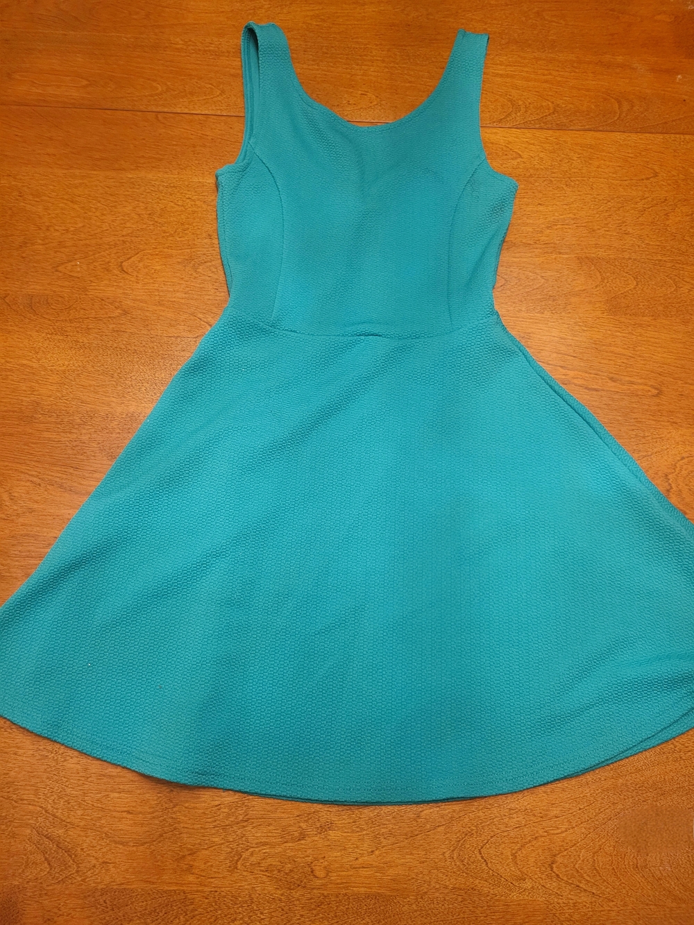 H&M Teal Green Textured Sleeveless Dress | Low Back | Stretch | Size 2 (XS)